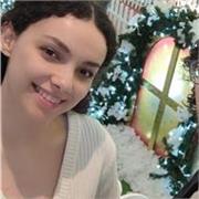 Profesora de Escritura para escritores principiantes y de niveles intermedios.